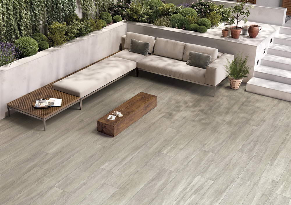 $13.900 por m²<br>Porcelanato Madera Everest Beige 20x120<br>Caja de 0.96 m²